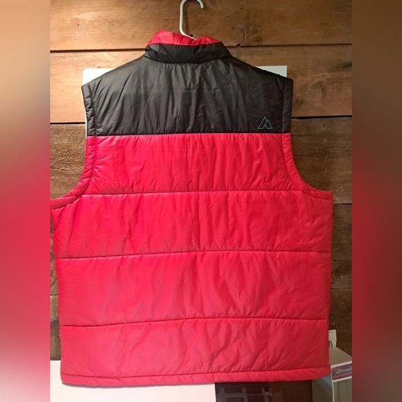 Alpine Men's Lightweight Down Puffer Vest Red and Black HOST PICK - Picture 5 of 10